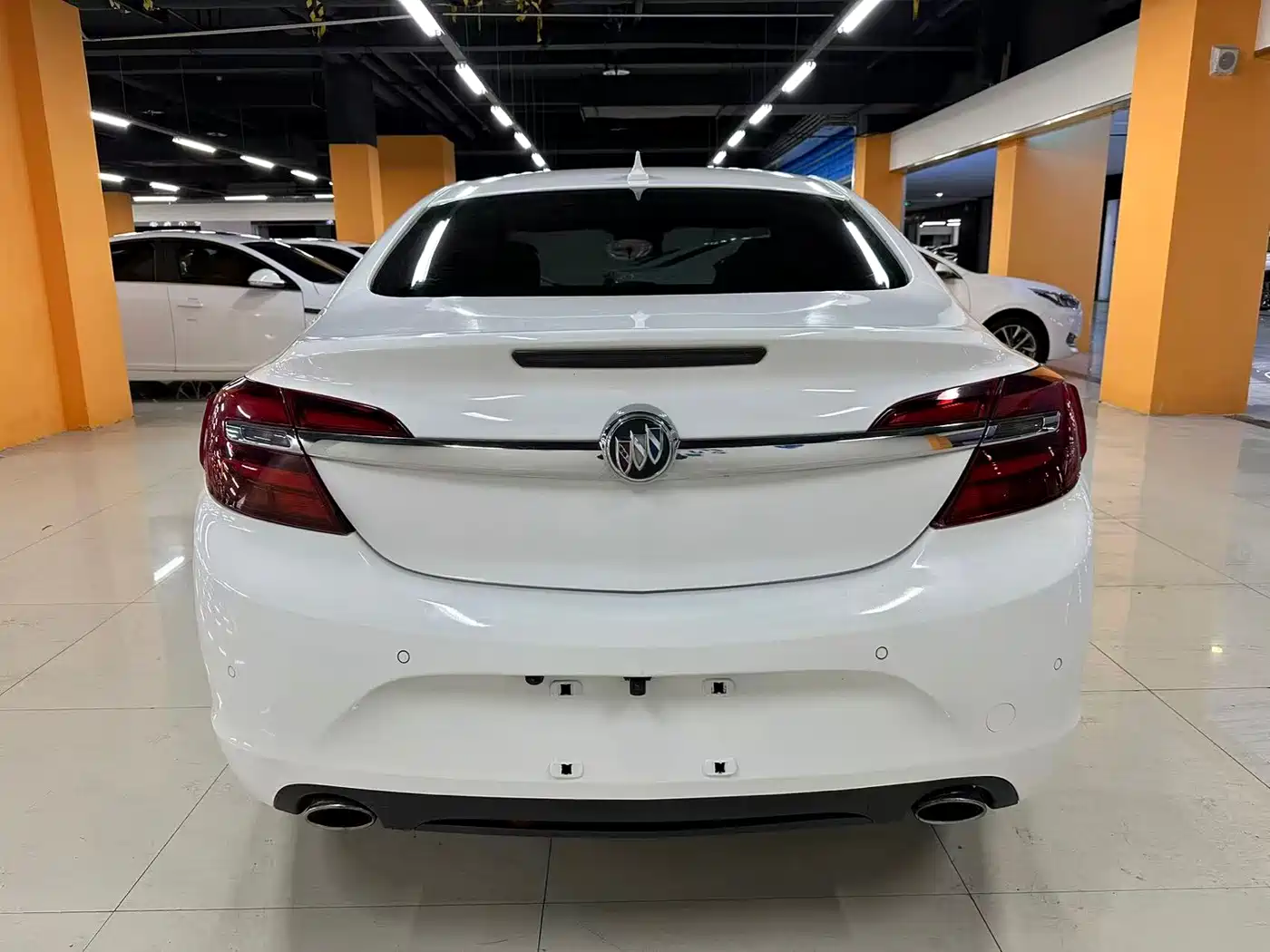 Buick Regal 2015 2.0L Elite Fashion Model фото 7
