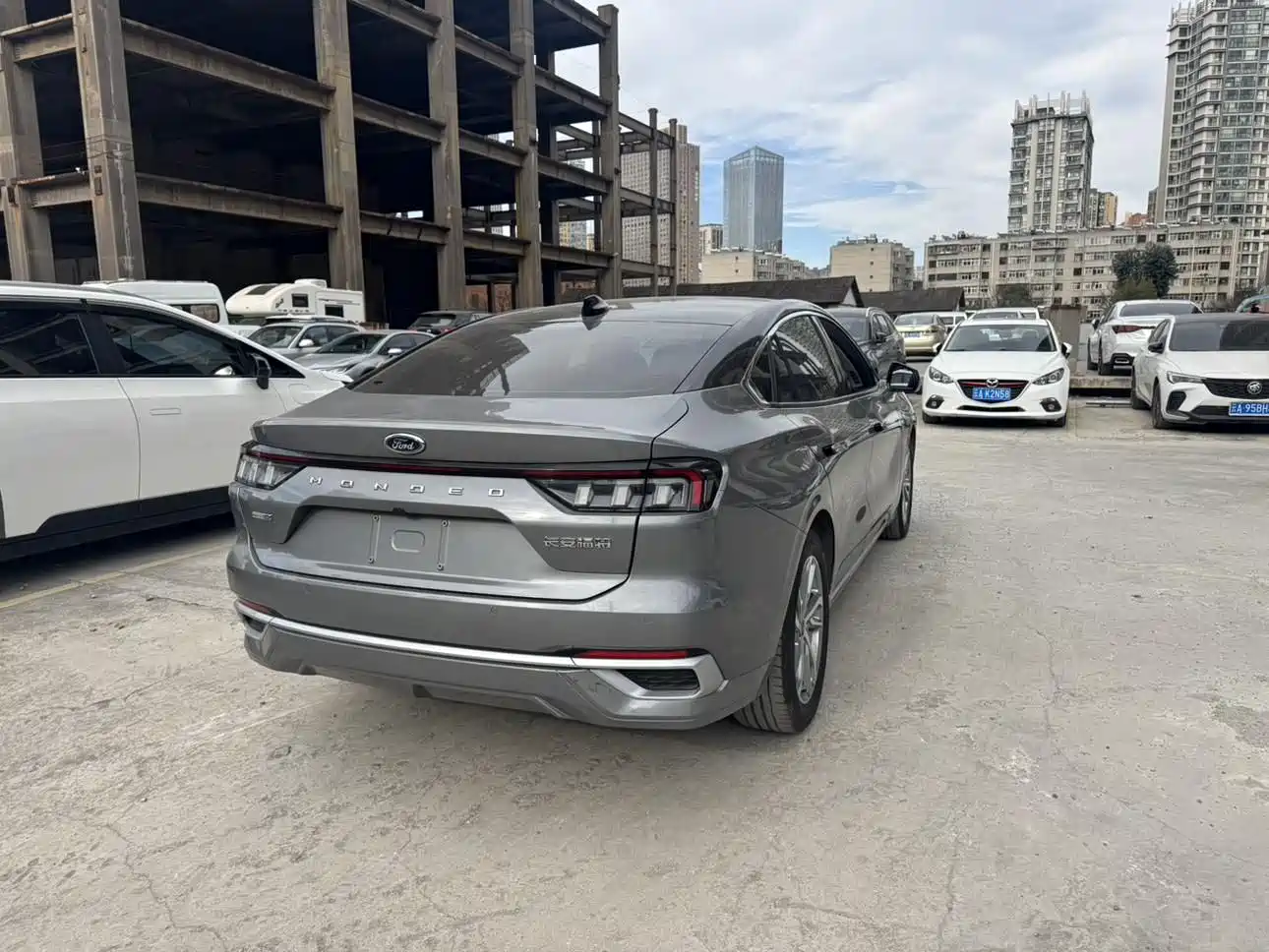 FORD MONDEO