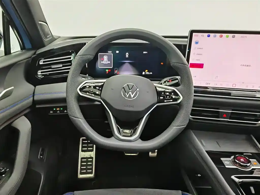 Volkswagen Tiguan L 2026 PRO 380TSI 4WD R-Line Smart Premium Edition фото 11