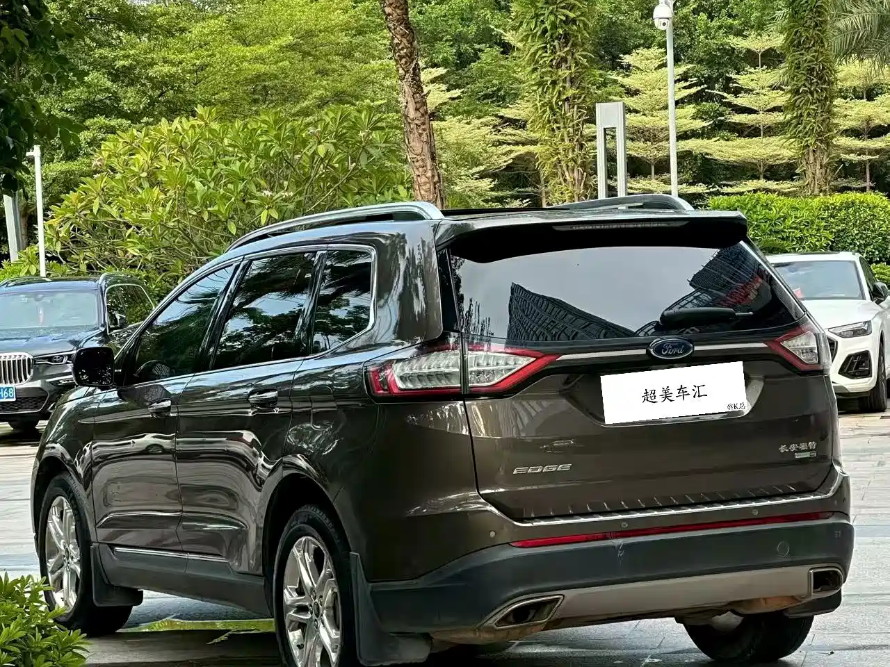 Фото 6 - Ford Edge