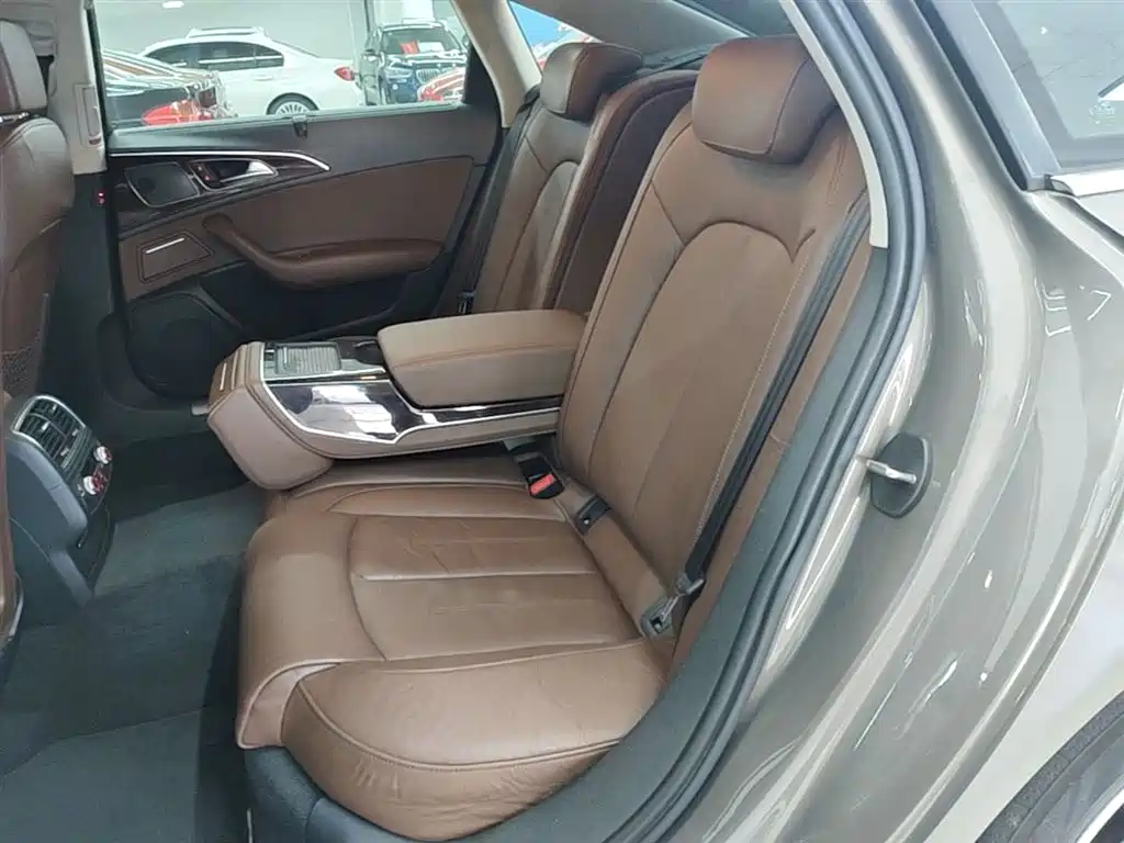 Audi A6L 2014 TFSI Comfort фото 17