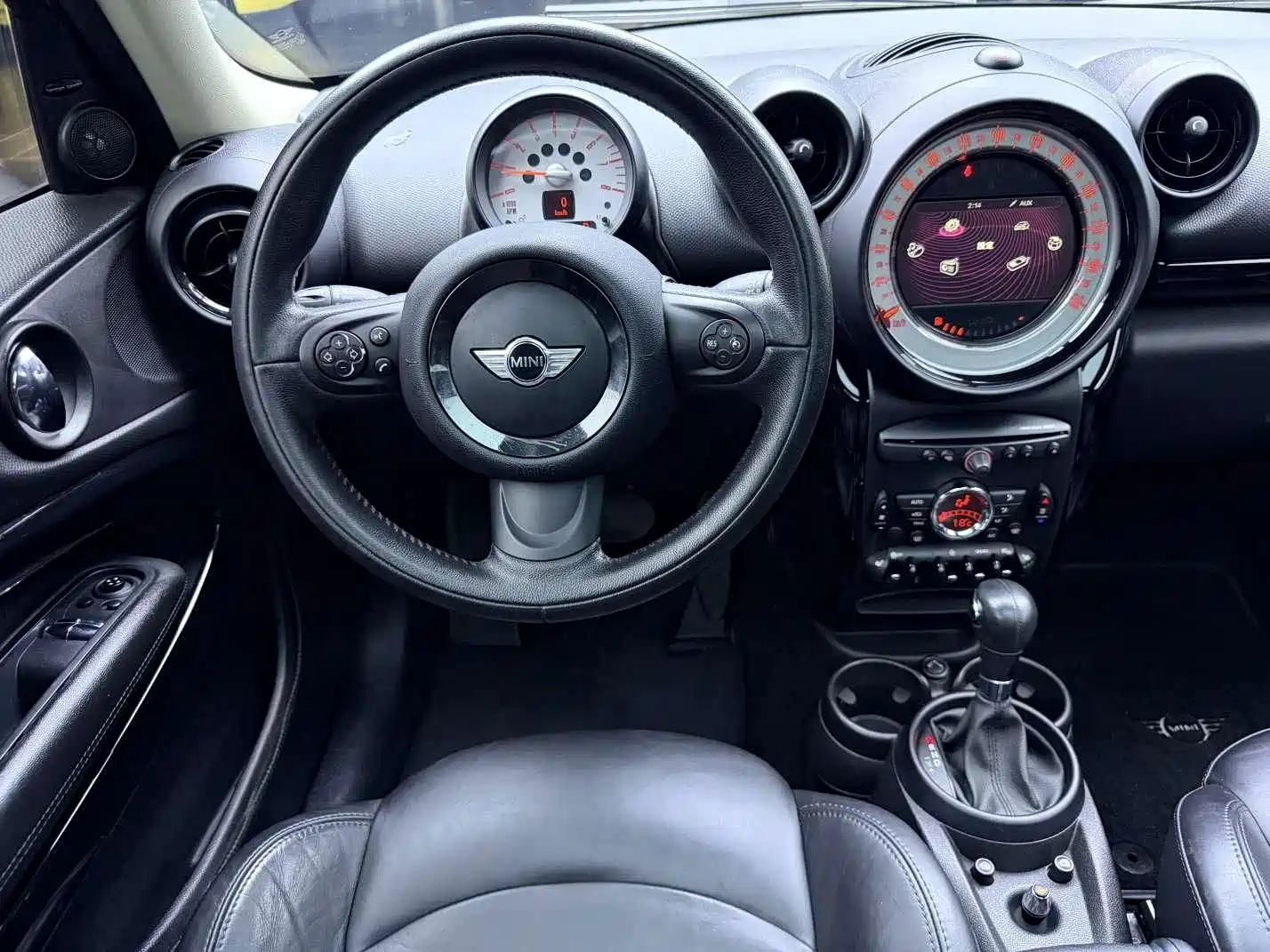 Фото 16 - MINI Paceman