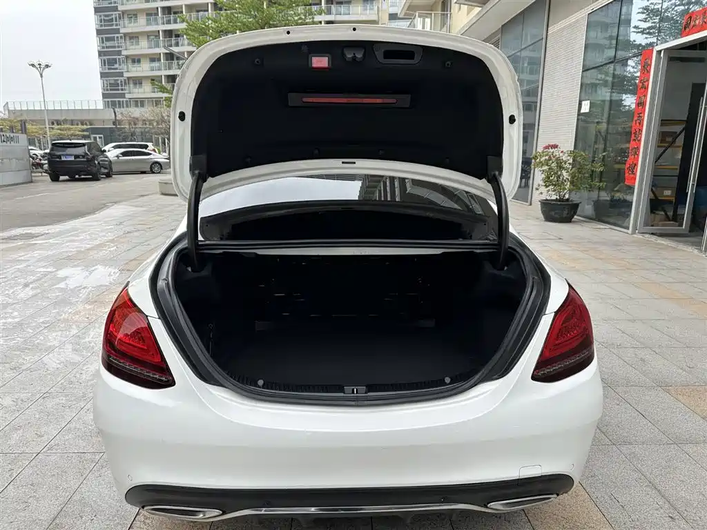 Mercedes-Benz C-Class 2021 C 200 L Fashion Sport Edition фото 24