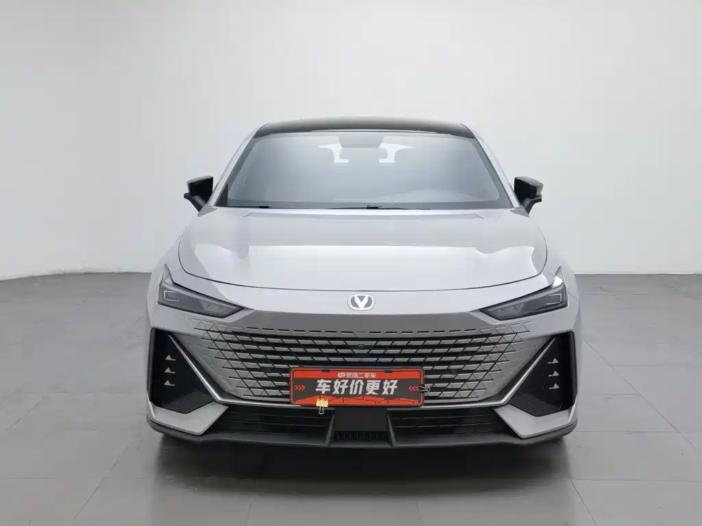 Changan UNI-V 2022 2022 1.5T Premium Model