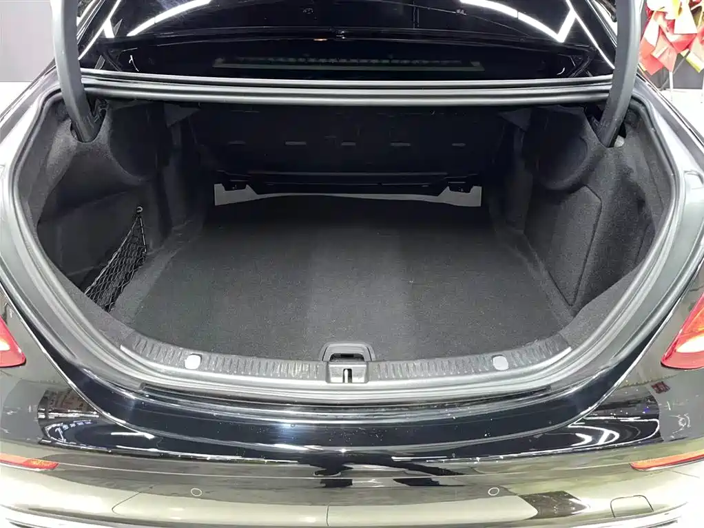 Mercedes-Benz E-Class 2019 Facelift E 300 L Fashion фото 12