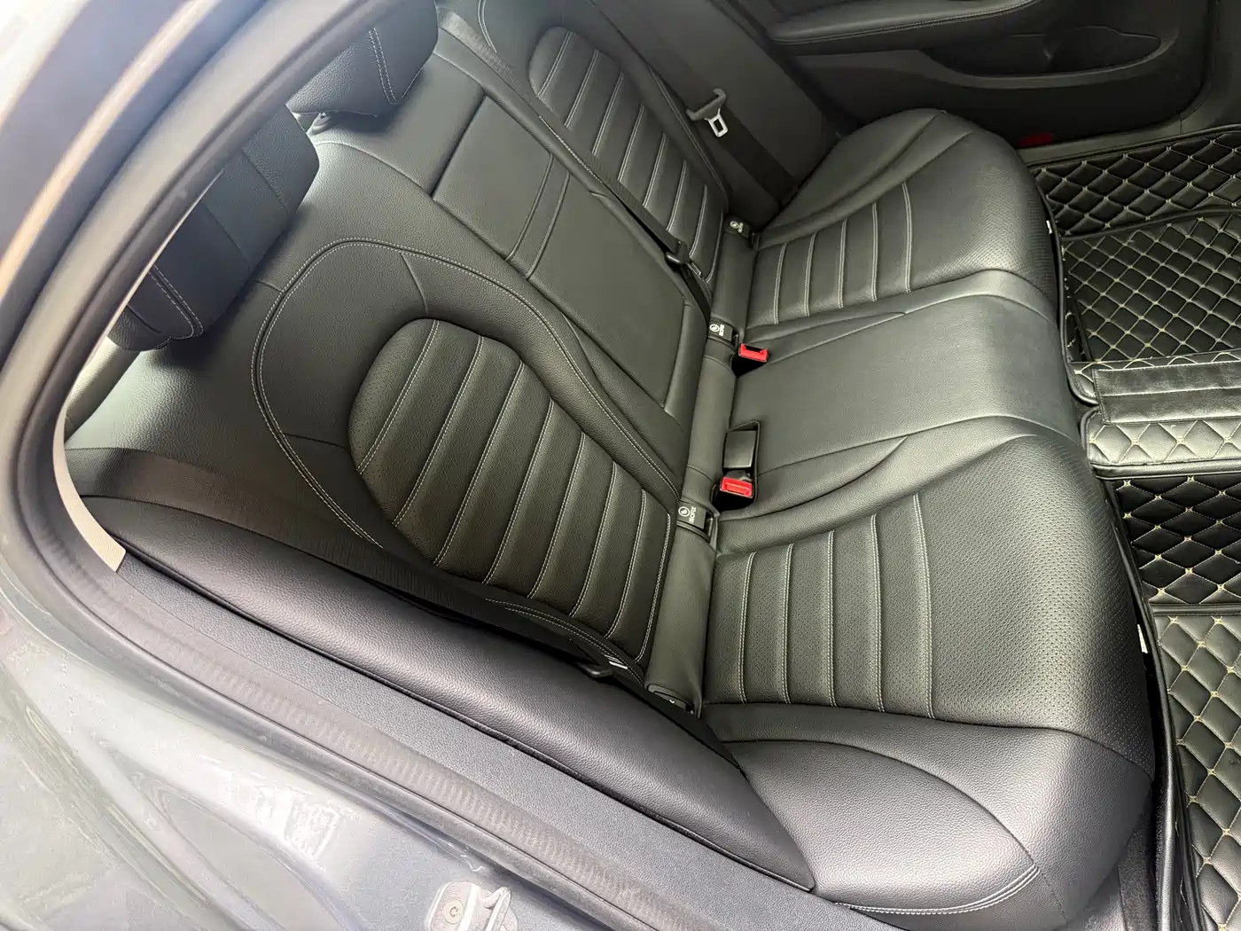 Mercedes-Benz C-Class 2016 C 200 L фото 8