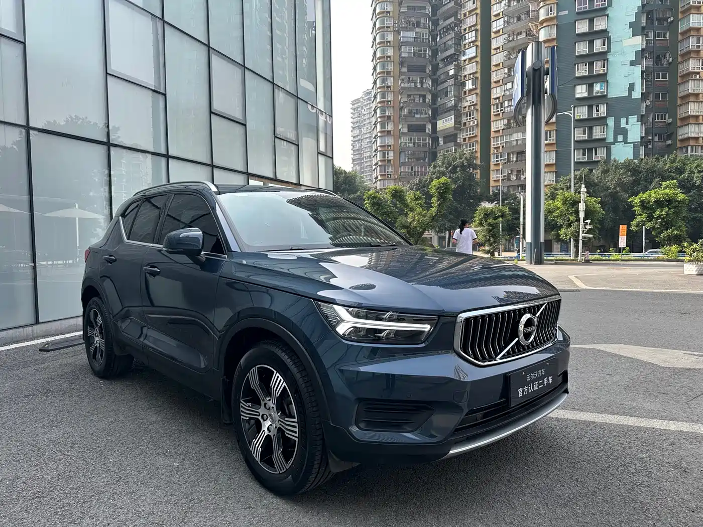 Volvo XC40 2020 T3 Smart Elite Luxury Edition фото 3