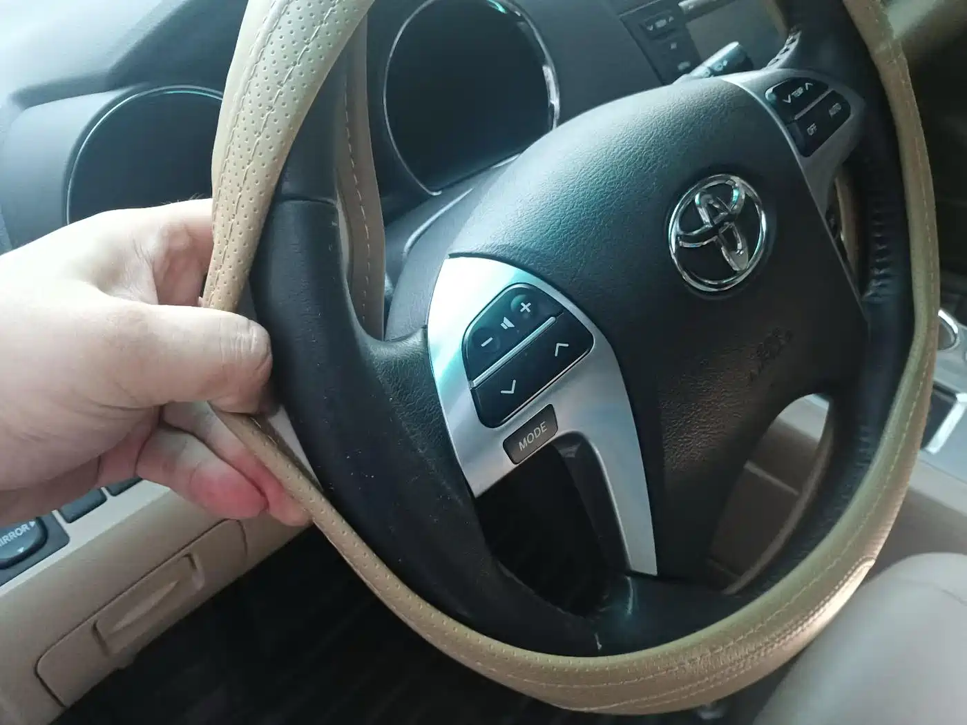 Photo 4 - Toyota Highlander
