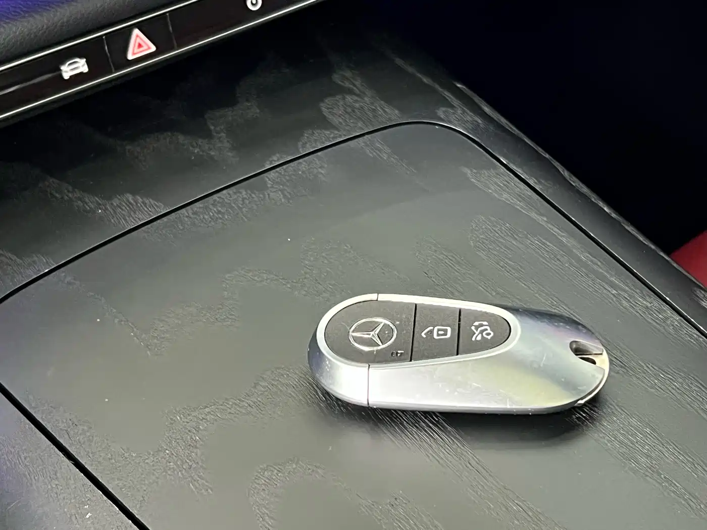 Mercedes-Benz E-Class 2024 E 300 L Fashion Sport фото 25