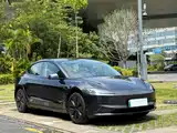 Photo 5 - Tesla Model 3