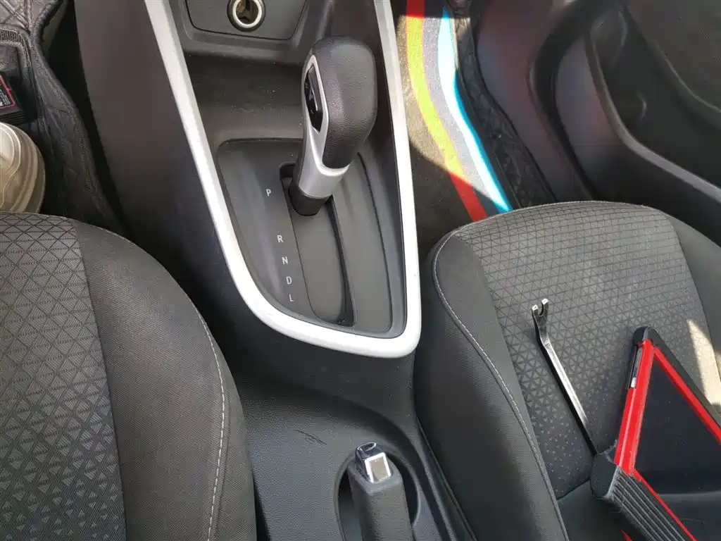 Chevrolet Cavalier 2020 325T Automatic Joy Edition фото 14