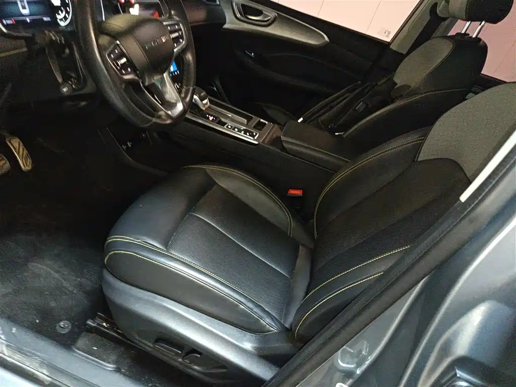 Photo 7 - Roewe RX5