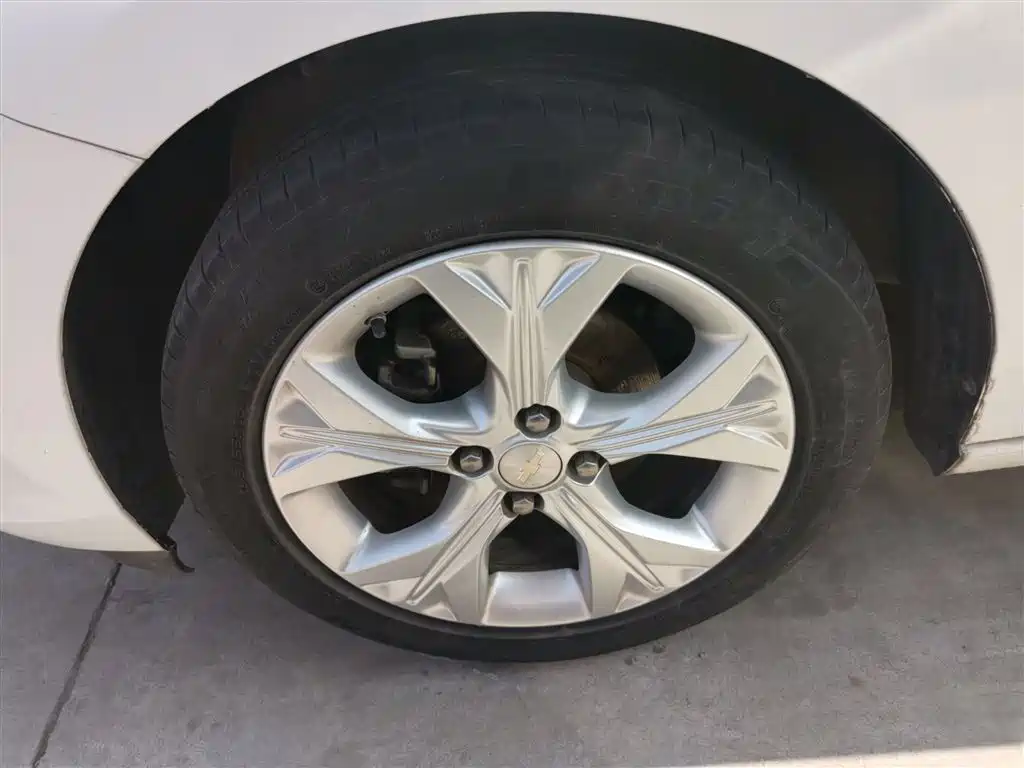 Chevrolet Cavalier 2020 325T Automatic Joy Edition фото 23