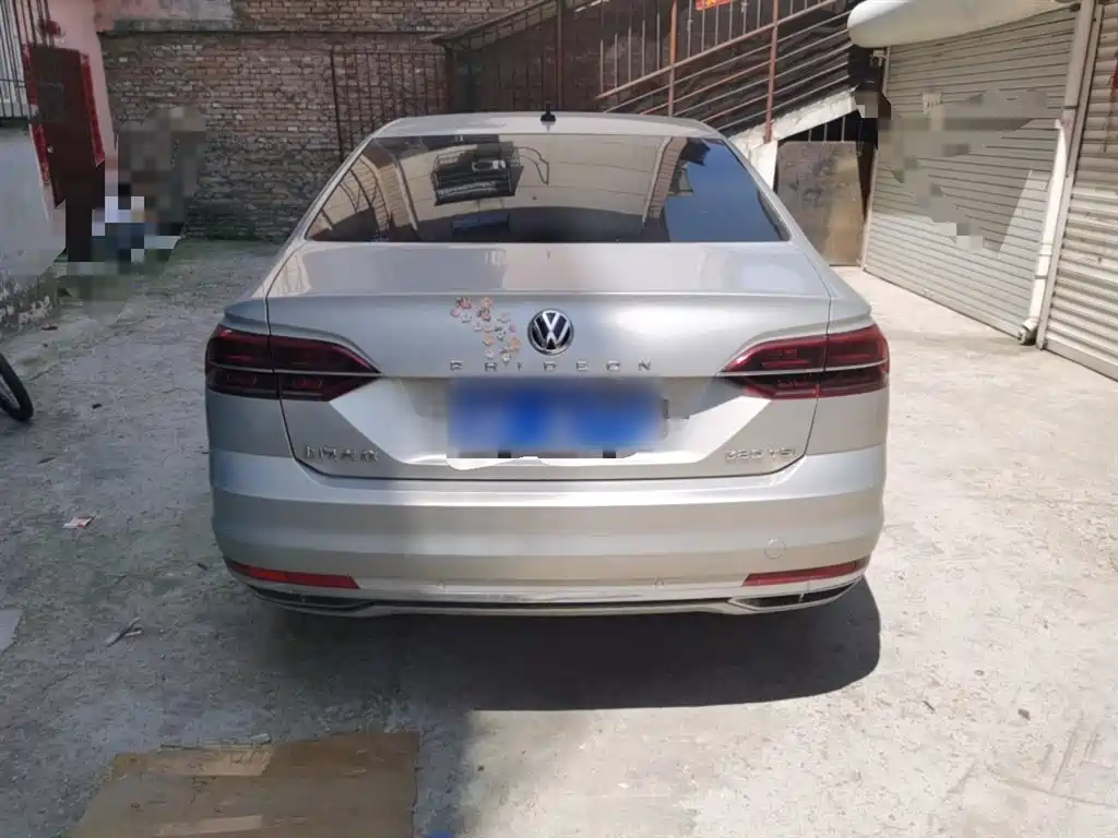 Volkswagen Phideon 2018 Facelift 380TSI FWD Business фото 8