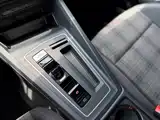 صورة 8 - Volkswagen Golf GTI