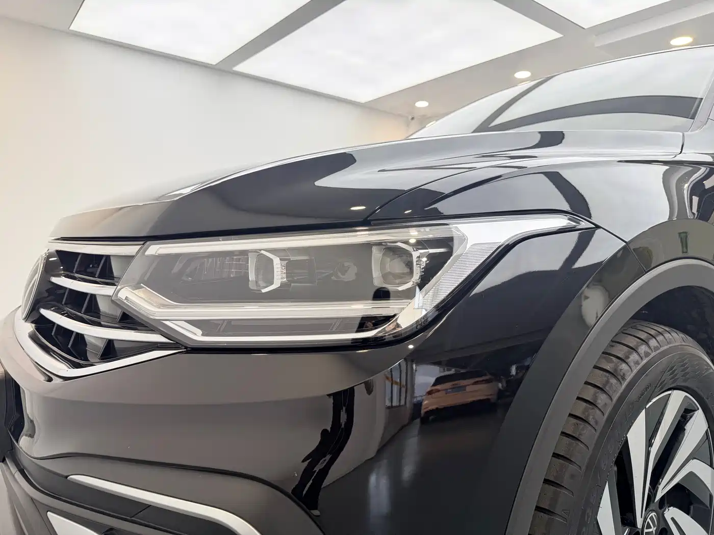 Volkswagen Tiguan L 2024 330TSI Automatic 2WD Intelligent Enjoyment Edition фото 14