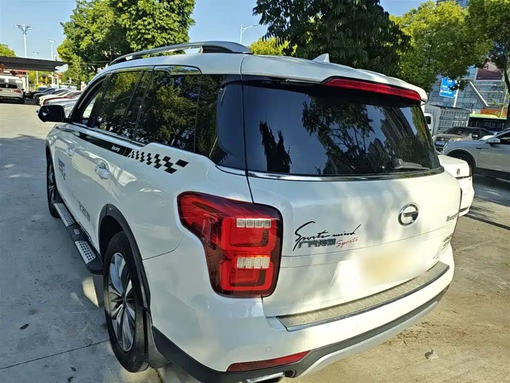 GAC Trumpchi Trumpchi GS8 2017 320T 2WD Luxury Smart Connect (7-seater) фото 5