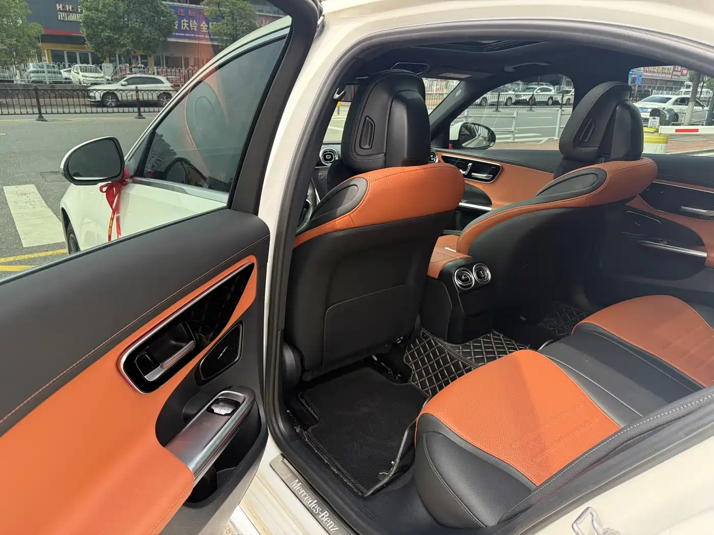 Mercedes-Benz C-Class 2023 Facelift C 260 L Sport Edition фото 7
