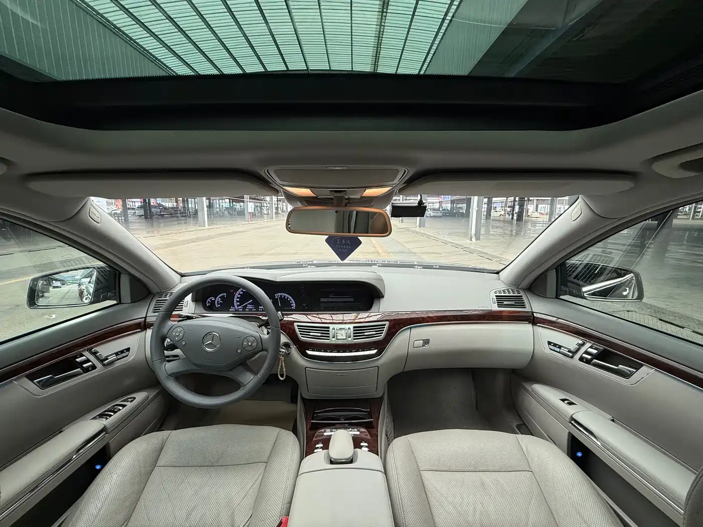 Mercedes-Benz S-Class 2010 S 350 L Luxury фото 19