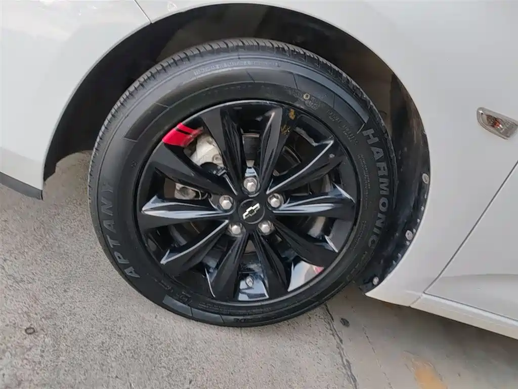 Chevrolet Monza 2019 Redline 320T DCT Joy Edition China VI фото 23