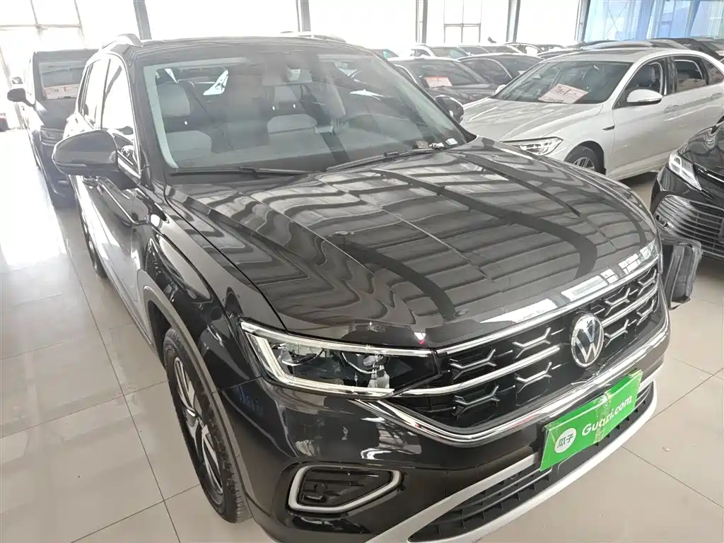 Volkswagen Tayron 2024 300TSI 2WD Luxury Plus Advanced фото 4