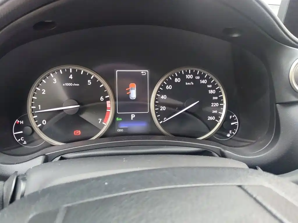 Lexus NX 2020 200 FWD Fengyi Edition China VI фото 4