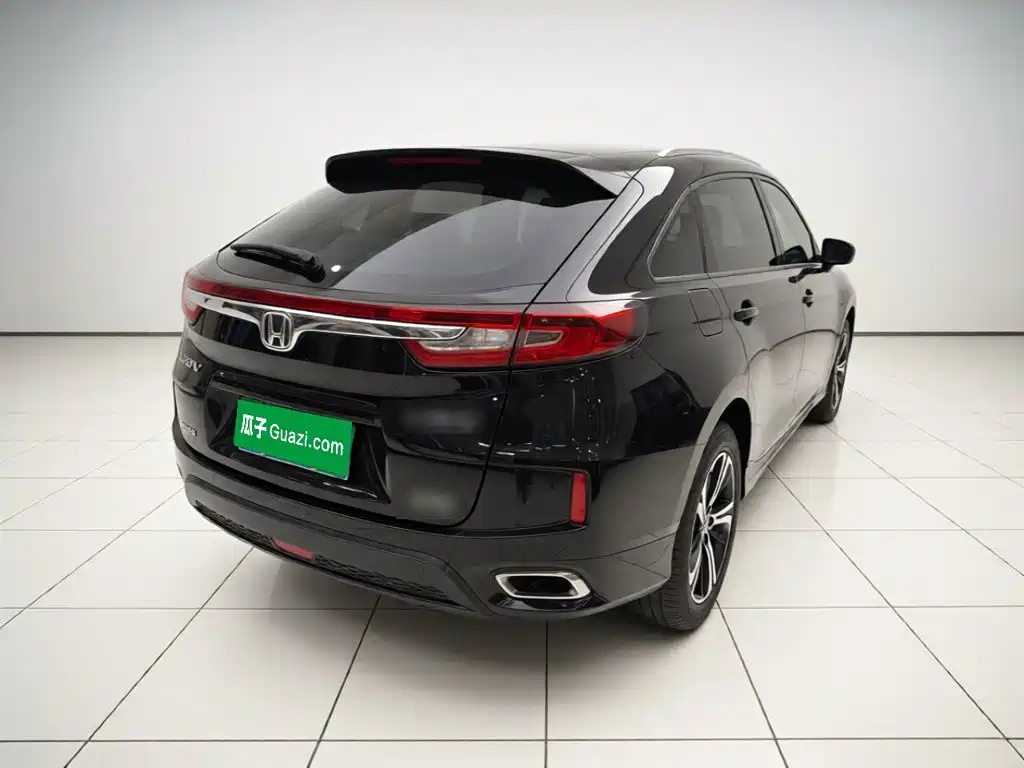 Фото 4 - Honda UR-V