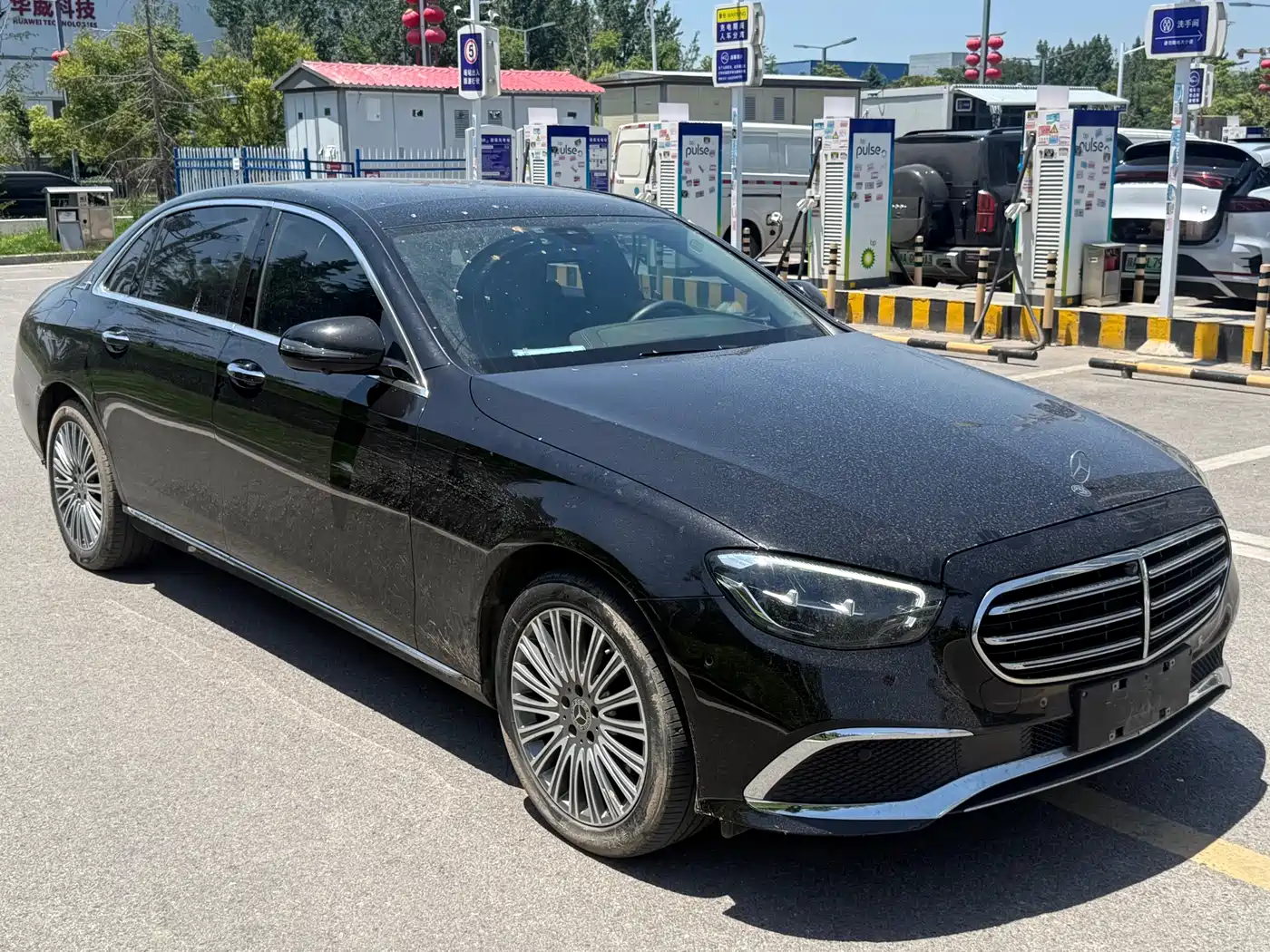 Mercedes-Benz E-Class 2022 E 300 L Fashion фото 3