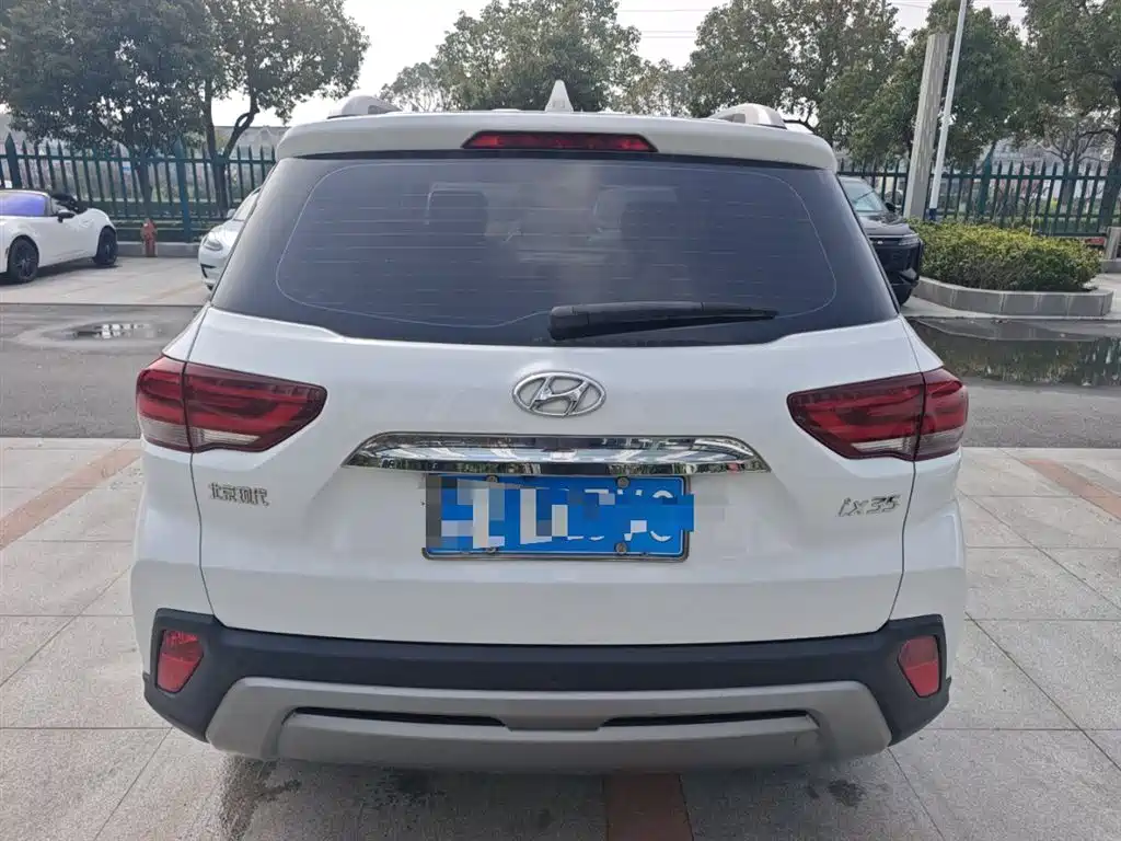 Hyundai Beijing Hyundai ix35 2019 2.0L Automatic 2WD Zhiyong·Enjoy China V фото 4
