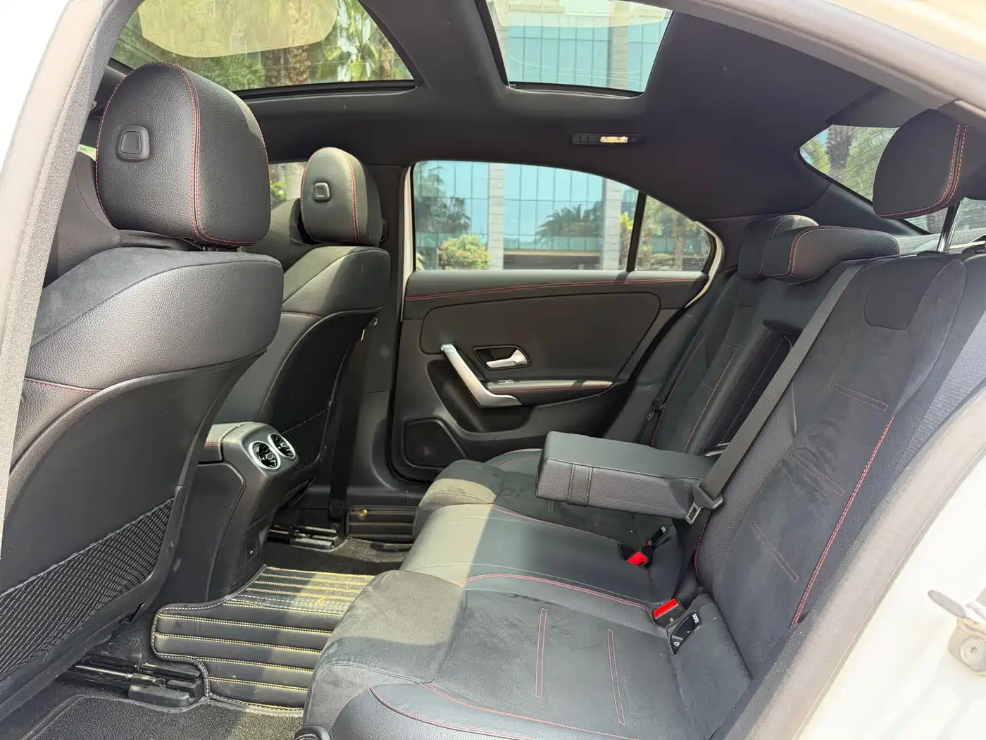 Mercedes-Benz A-Class 2024 Facelift A 200 L Fashion фото 10