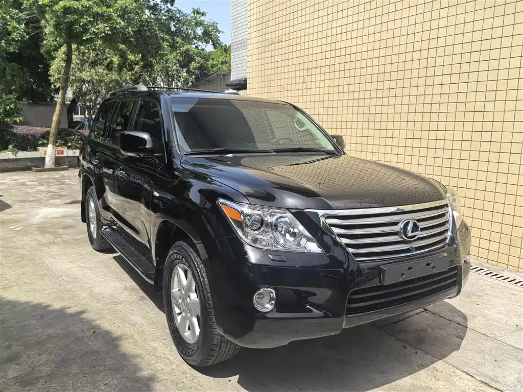 Lexus LX 2009 570 фото 3