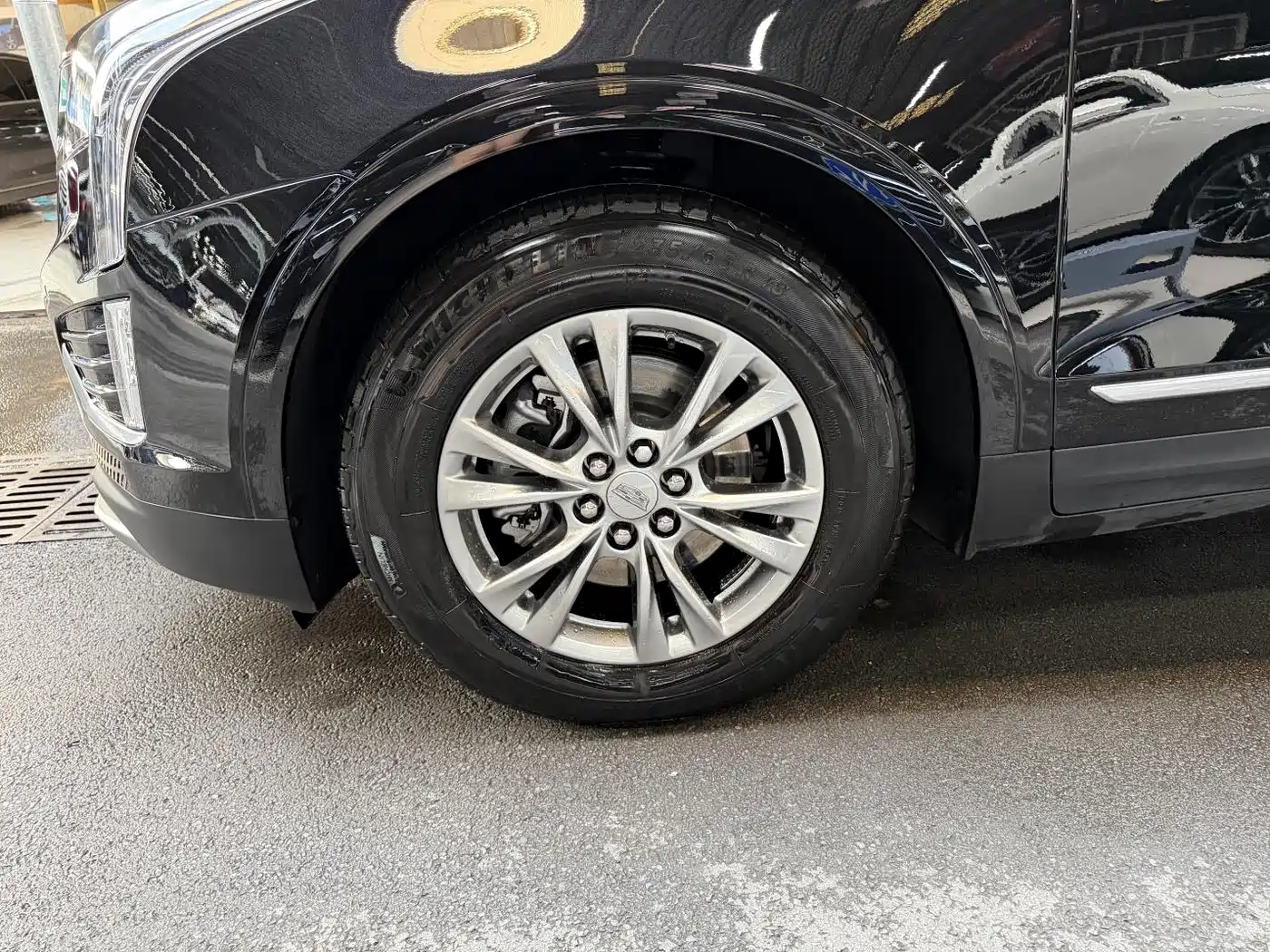 Cadillac XT5 2022 2.0T 2WD Luxury фото 29