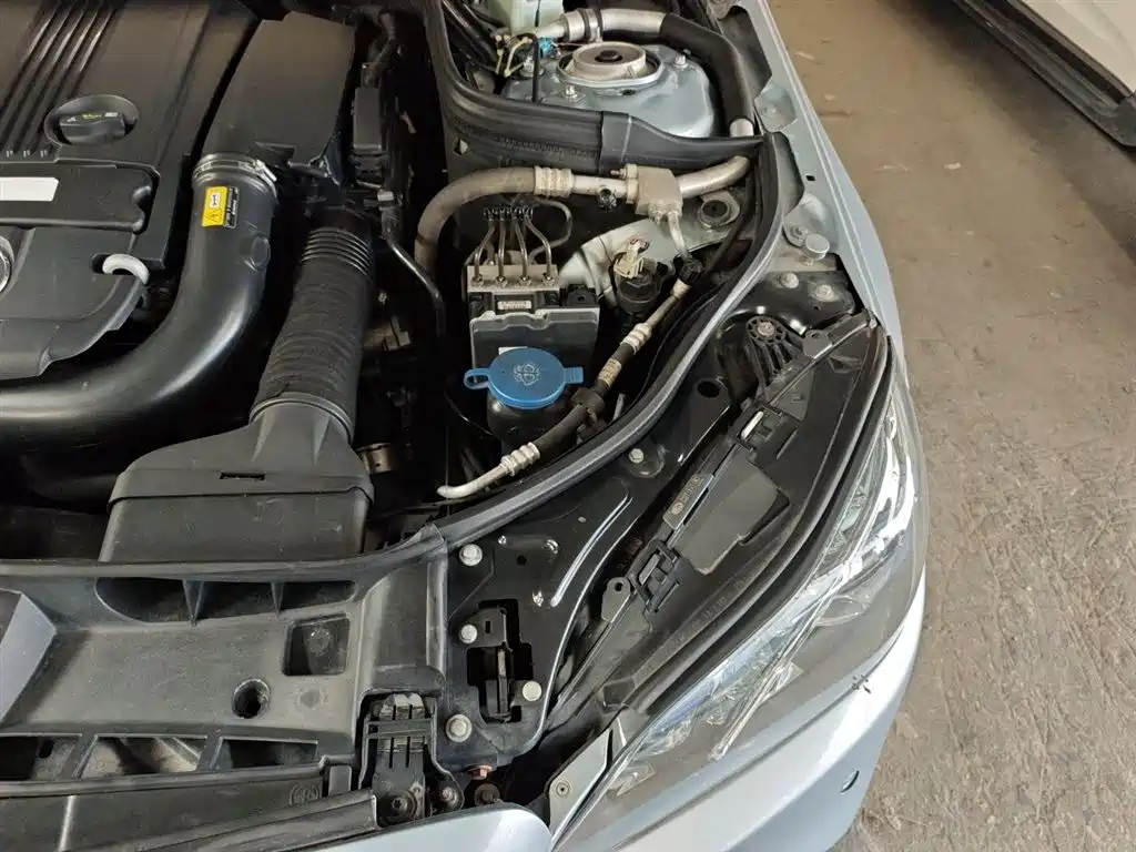 Mercedes-Benz E-Class 2014 Facelift E 260 L Sport Luxury фото 22