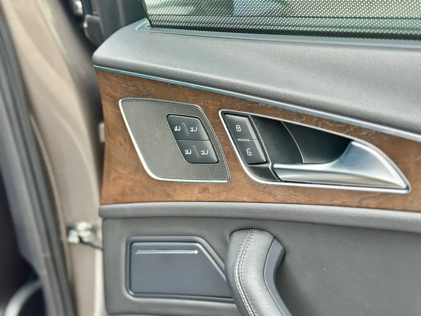 Photo 48 - Audi A6L
