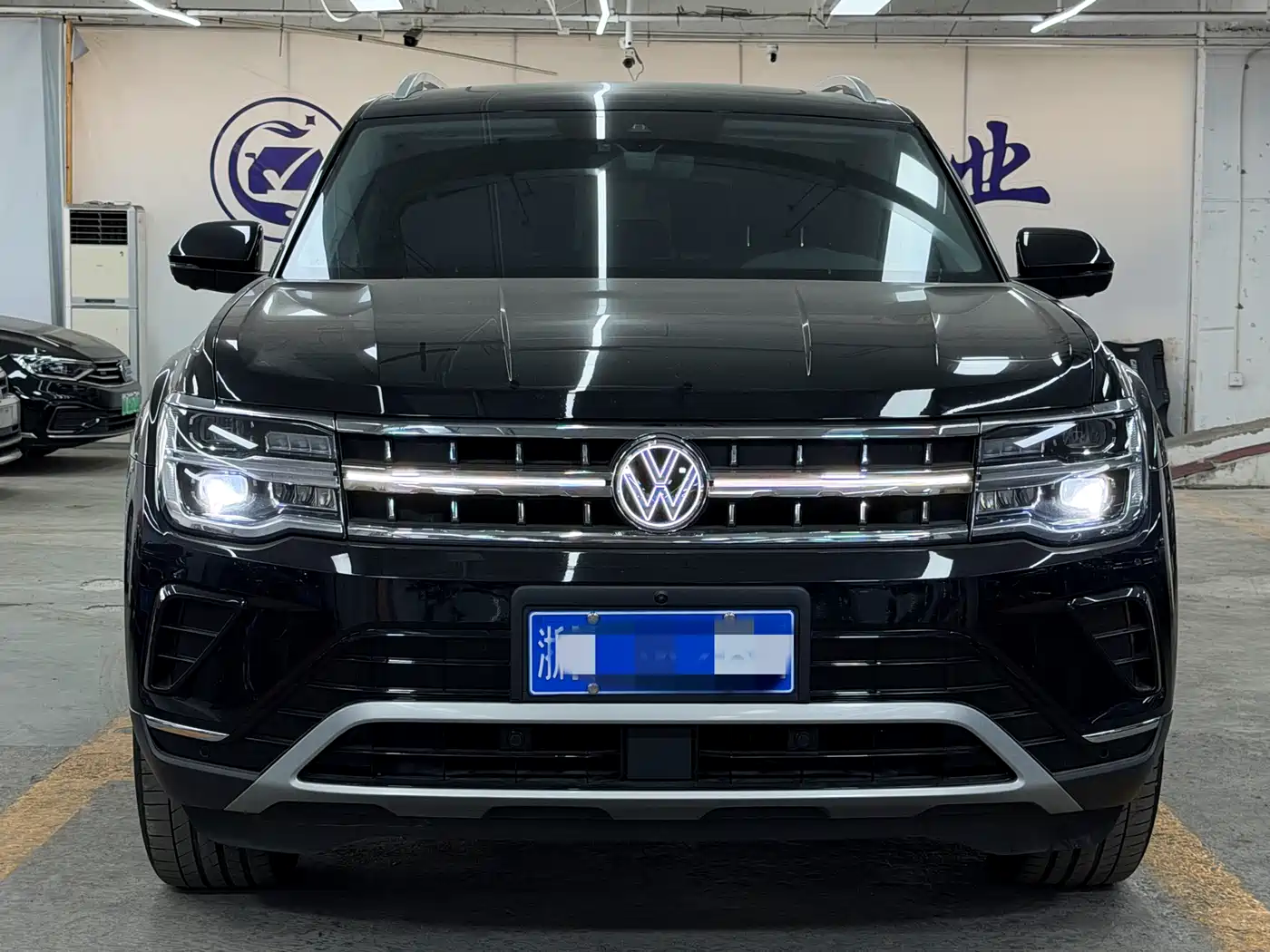 Volkswagen Teramont 2024 380TSI 4WD Prestige Flagship Edition фото 3