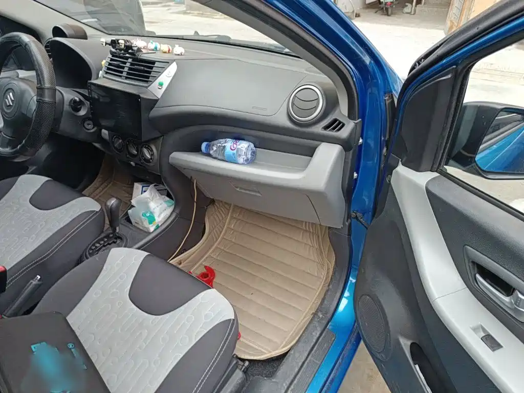 Suzuki Alto 2014 2013 1.0L Automatic Deluxe