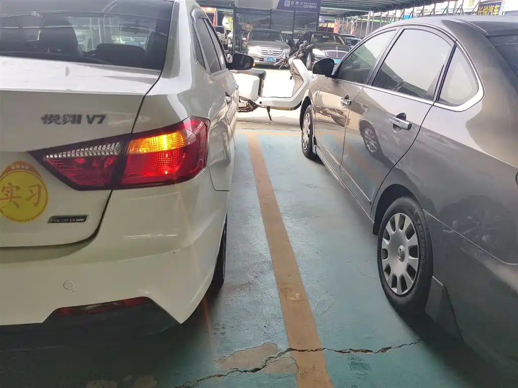 Changan Yuexiang V7 2016 2015 1.6L Automatic Lexiang China V