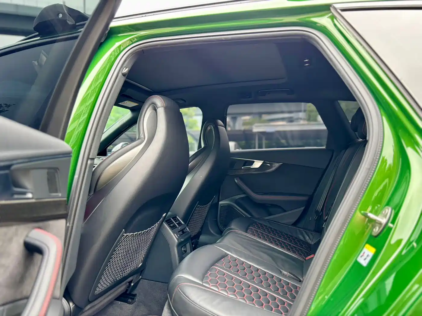 Audi RS 4 2019 RS 4 2.9T Avant фото 10