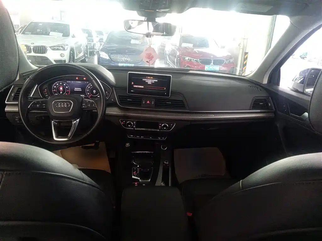 Audi Q5L 2018 45 TFSI Exclusive Fashion (China V) фото 6
