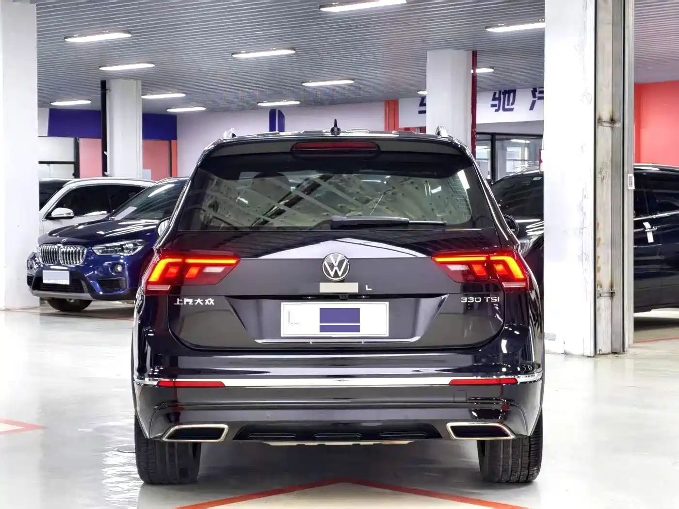 Volkswagen Tiguan L 2021 330TSI Automatic 2WD R-Line Premium фото 5