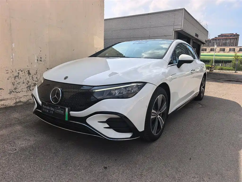 Mercedes-Benz EQE 2025 2025 Model 500 4MATIC Luxury Edition