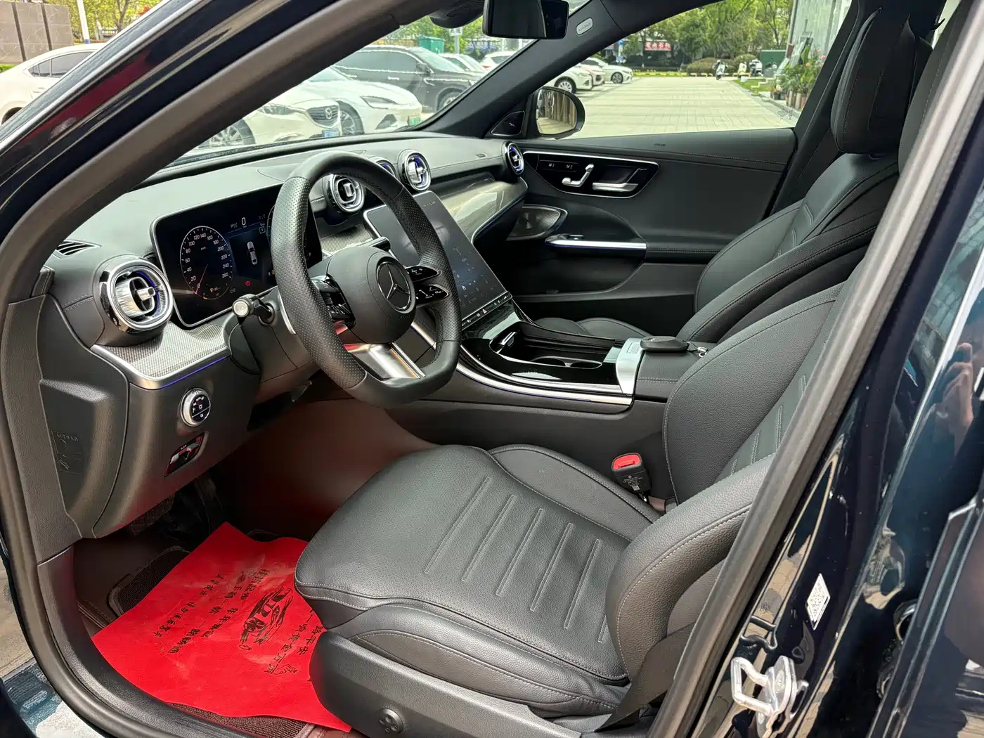 Mercedes-Benz C-Class 2024 C 260 L Night Edition Sport фото 15
