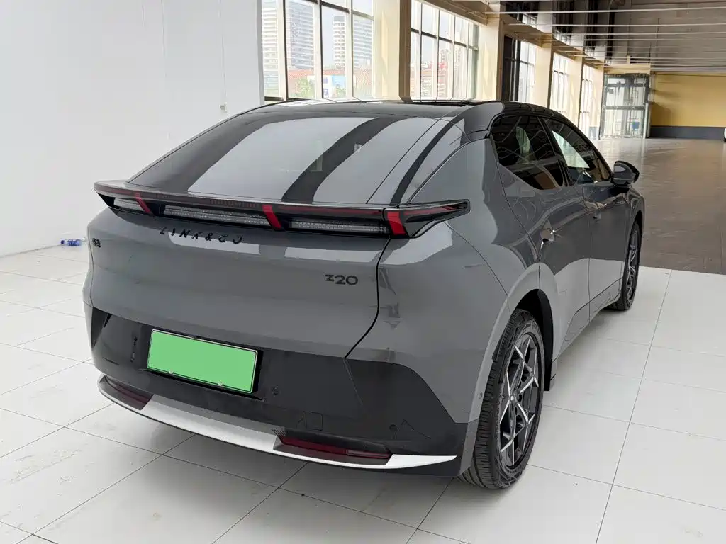  Lynk & Co Lynk & Co Z20 2025 530km RWD Max Sun Chaser Edition 8