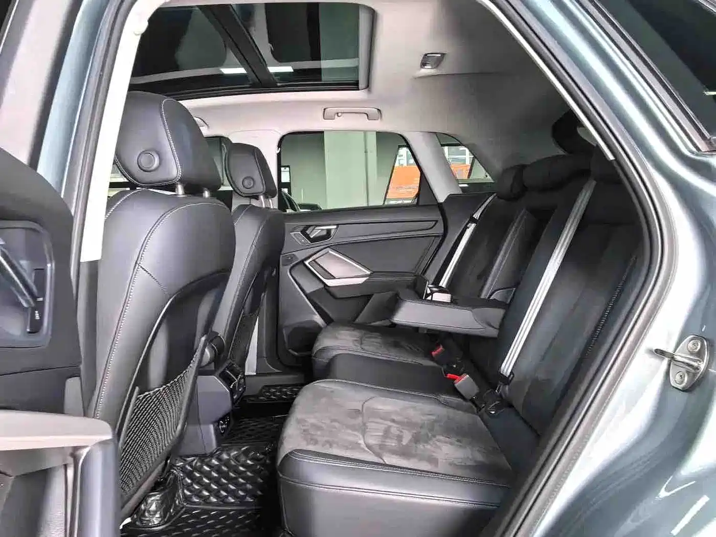 Audi Q3 2022 35 TFSI Fashion Elegance фото 10