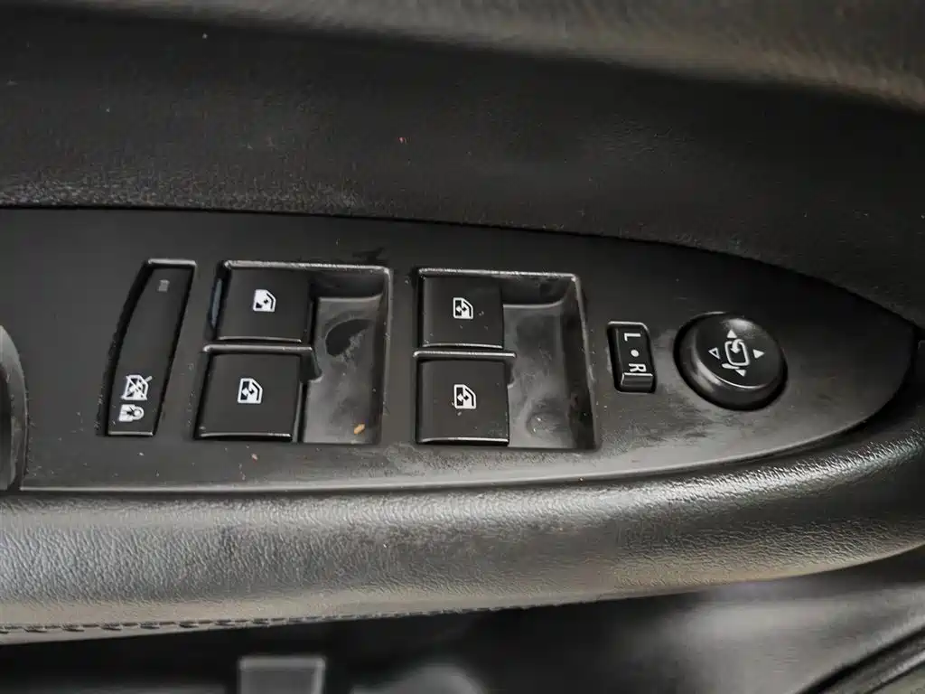 Cadillac ATS-L 2016 28T Technology фото 9