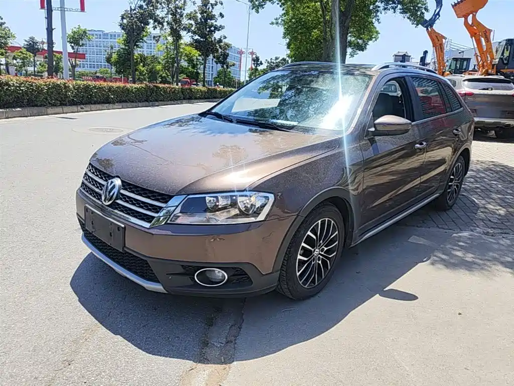 Volkswagen Gran Lavida 2014 1.6L Auto фото 2