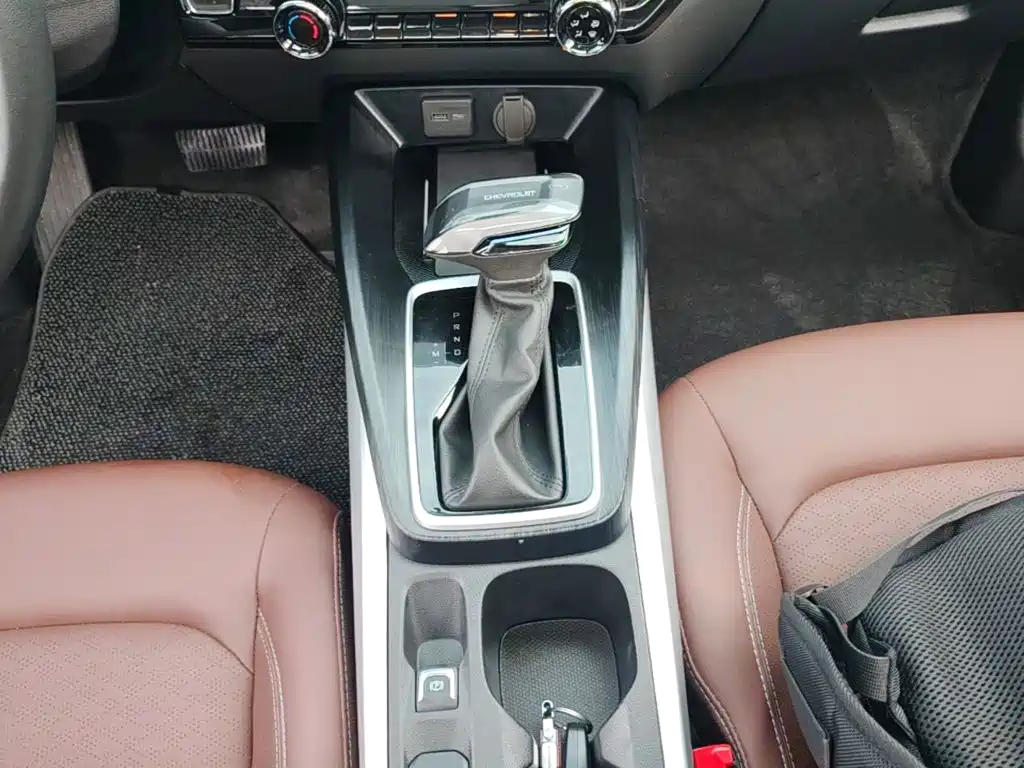 Chevrolet Monza 2024 2023 1.5L Dual-Clutch Enjoyment Edition