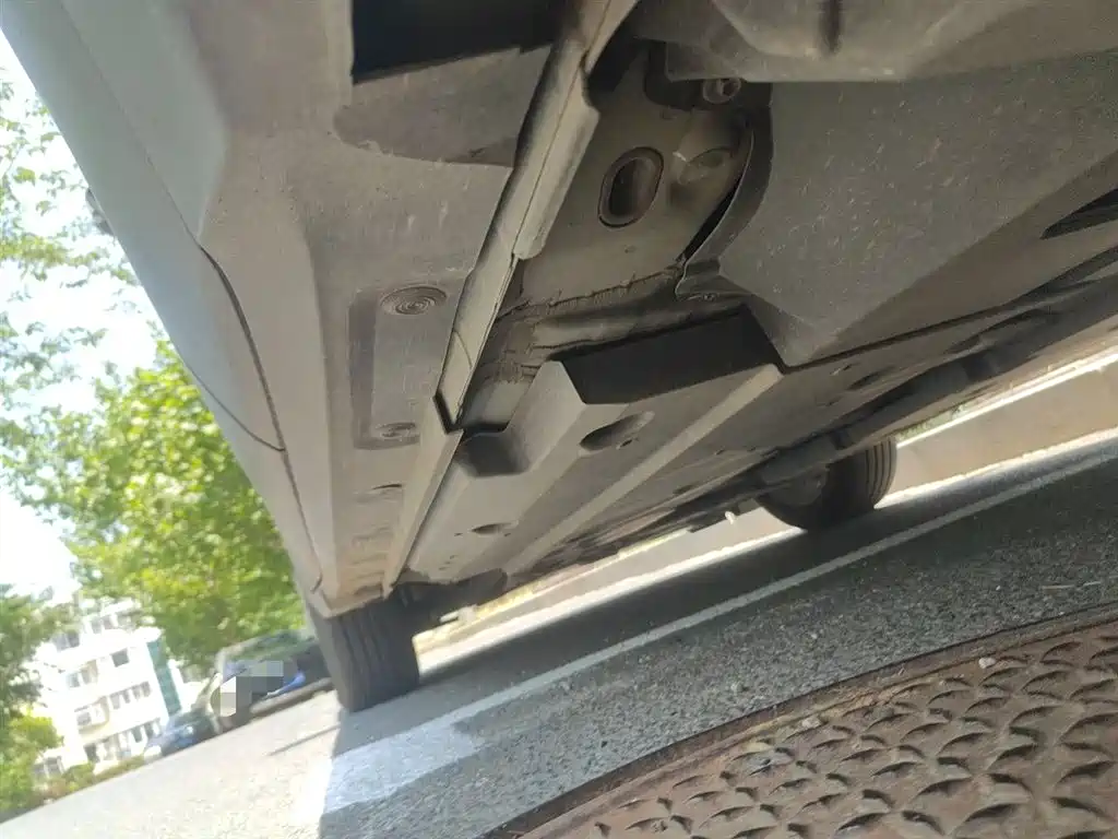 Toyota IZOA 2018 2.0L Yichi Edition China V фото 18