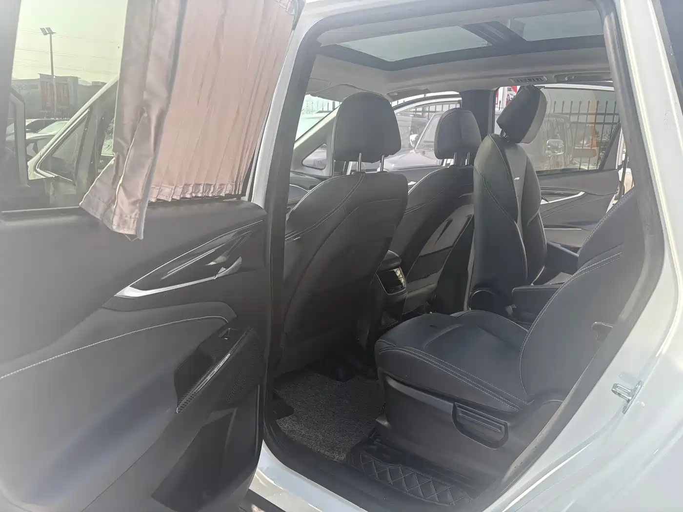 SAIC Maxus Maxus G50 2019 1.5T Automatic Luxury Edition China V фото 13