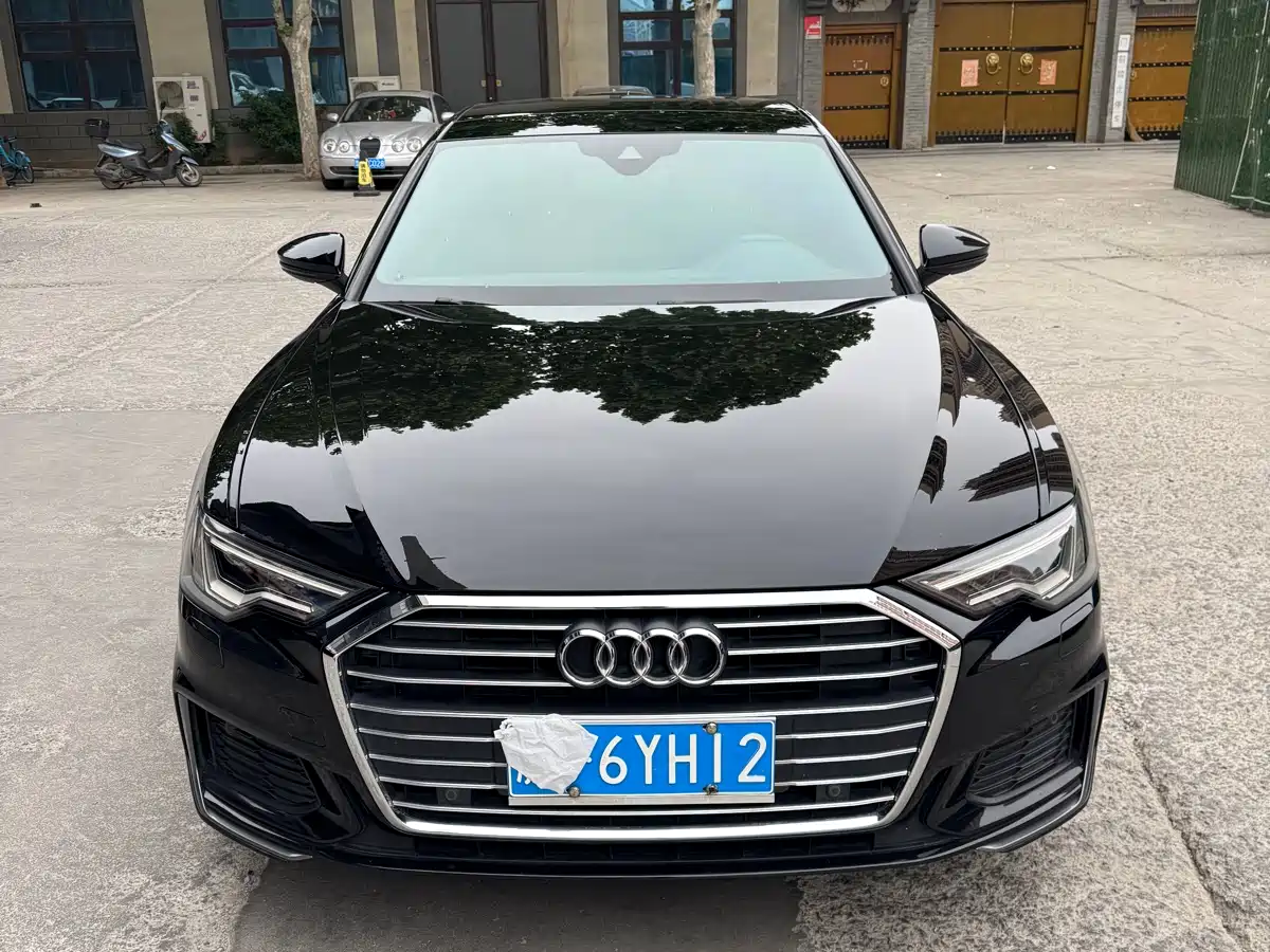 Audi A6L 2019 40 TFSI Luxury Dynamic фото 9